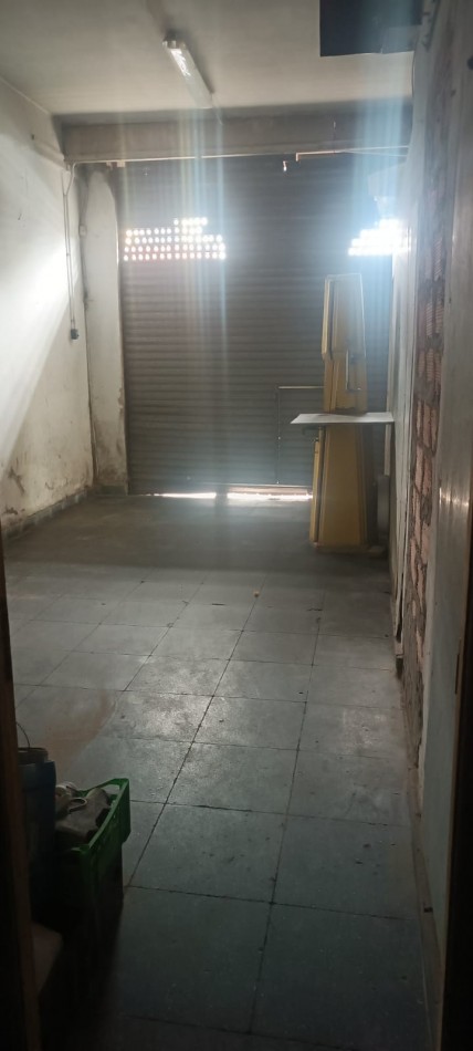 VENTA LOCAL IMPORTANTE ESQUINA