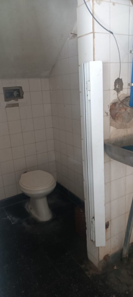 VENTA LOCAL IMPORTANTE ESQUINA