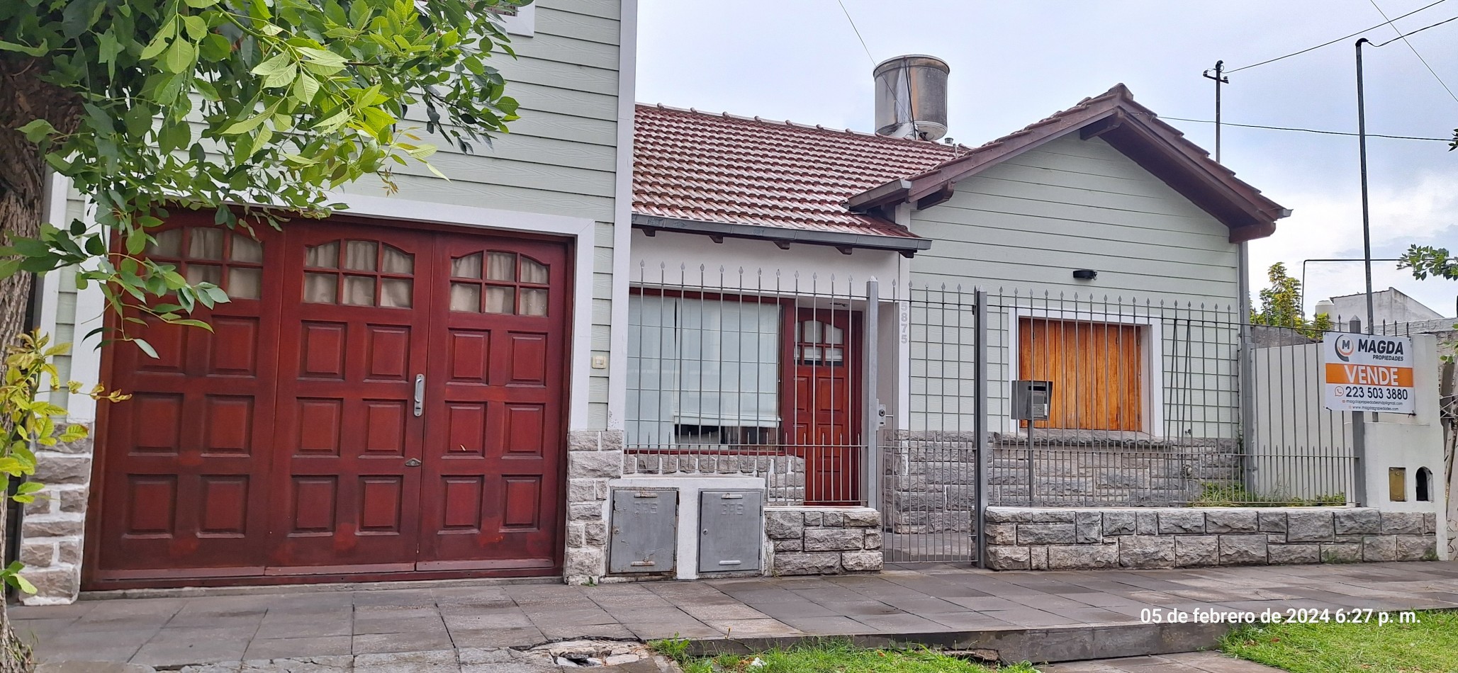 CHALET 5 AMB.  BARRIO LOS ANDES