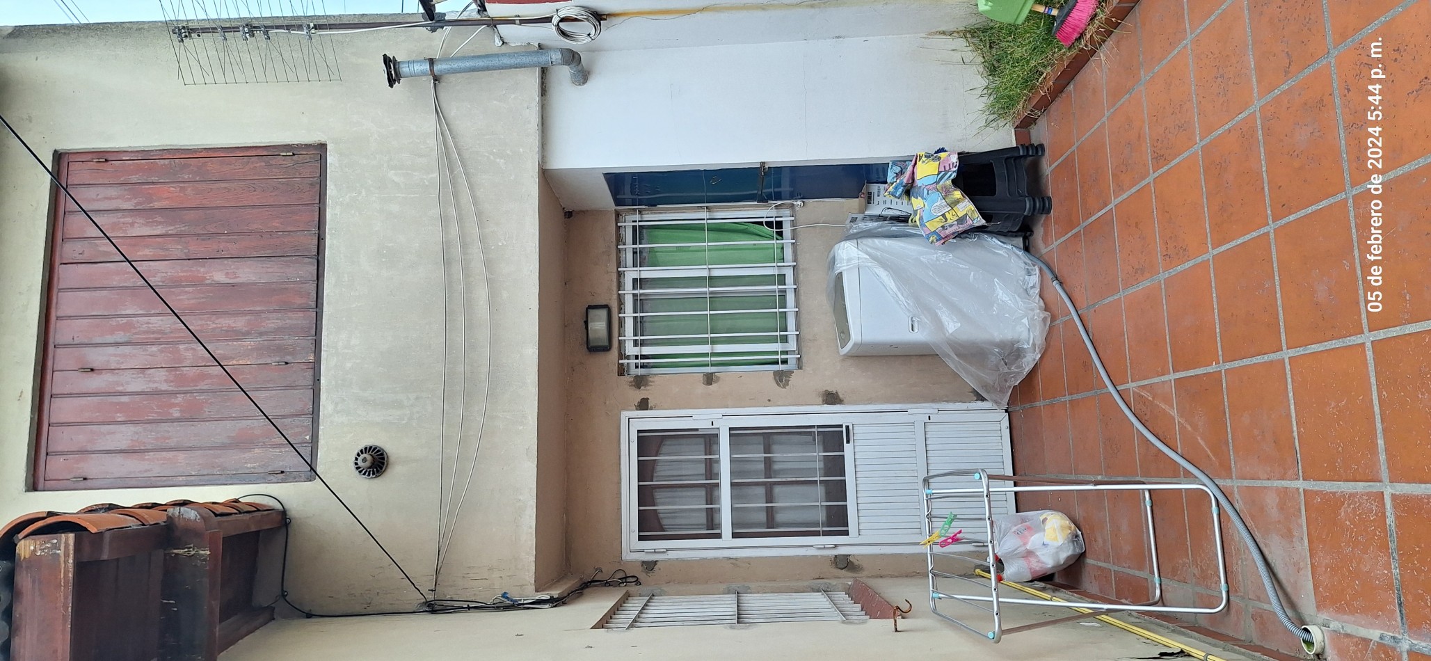 CHALET 5 AMB.  BARRIO LOS ANDES