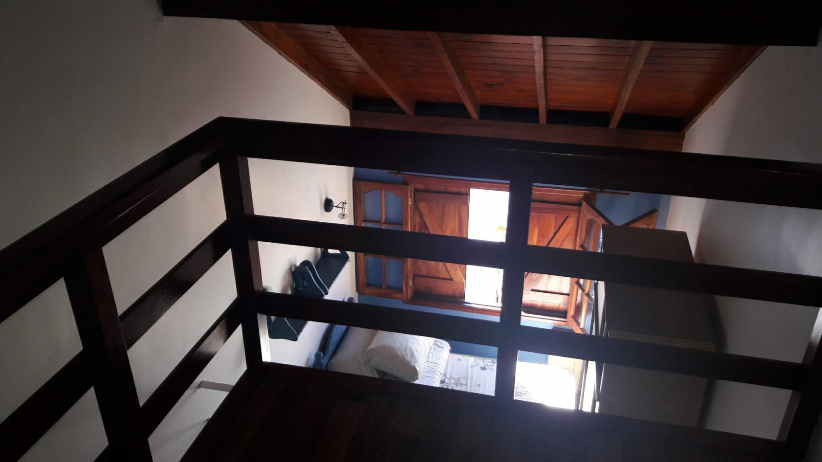 CHALET 5 AMB.  BARRIO LOS ANDES