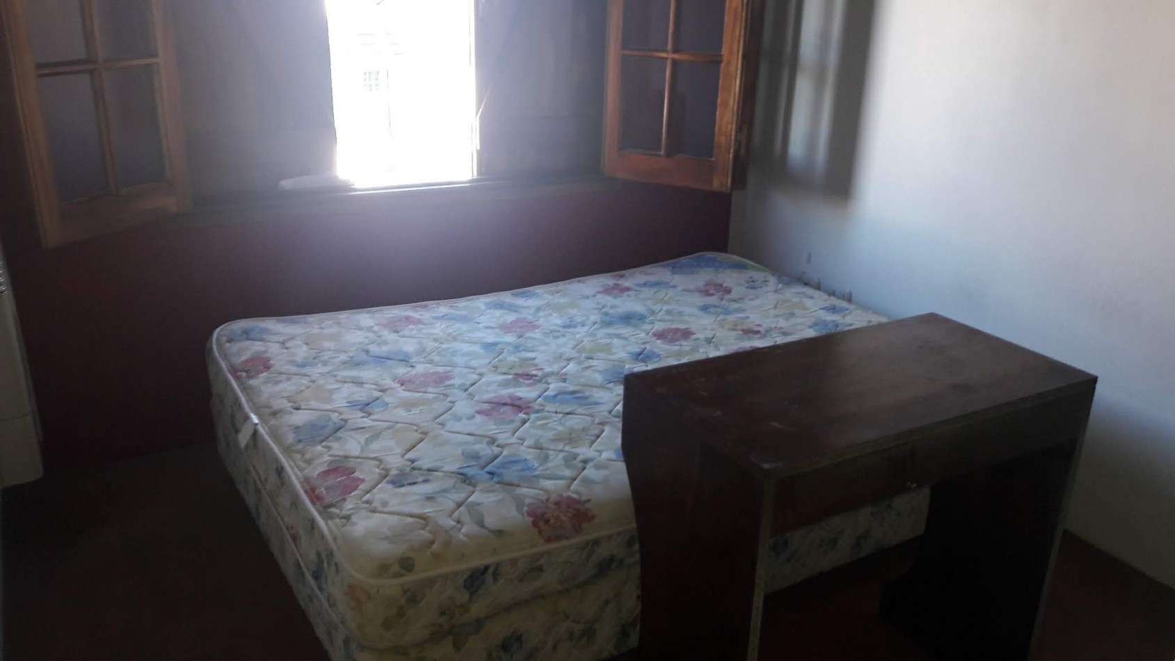 CHALET 5 AMB.  BARRIO LOS ANDES
