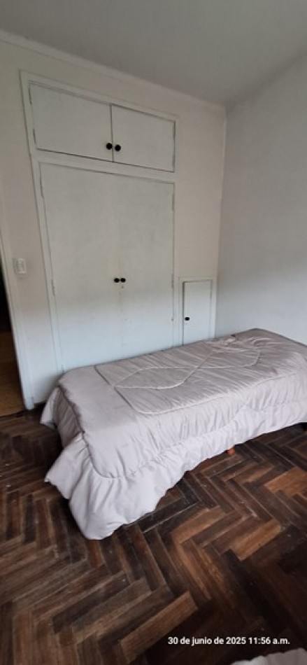 PH P.B. 3 AMB. CON COCHERA- BARRIO SARMIENTO