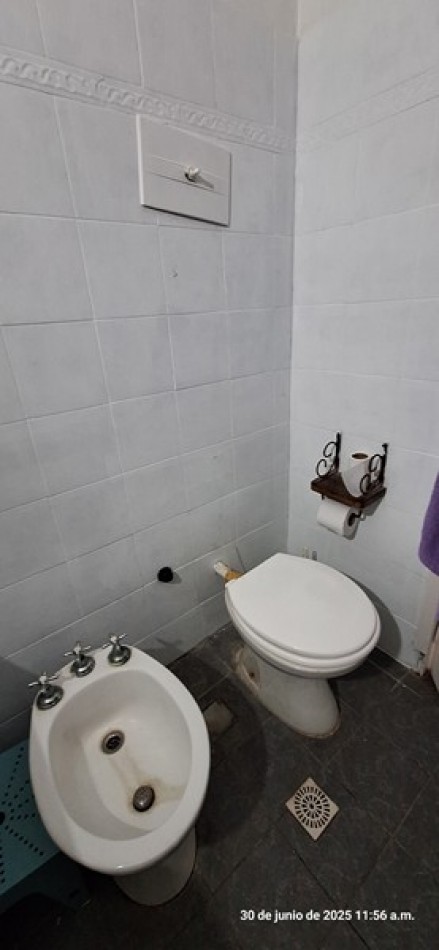 PH P.B. 3 AMB. CON COCHERA- BARRIO SARMIENTO