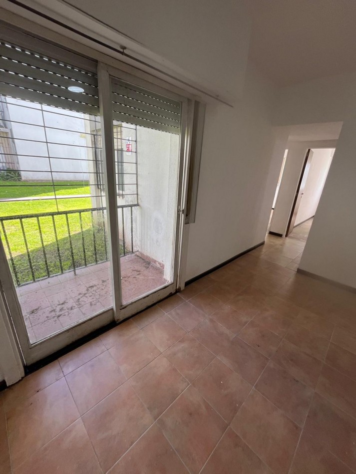 ALQUILO DEPTO 4 AMBIENTES