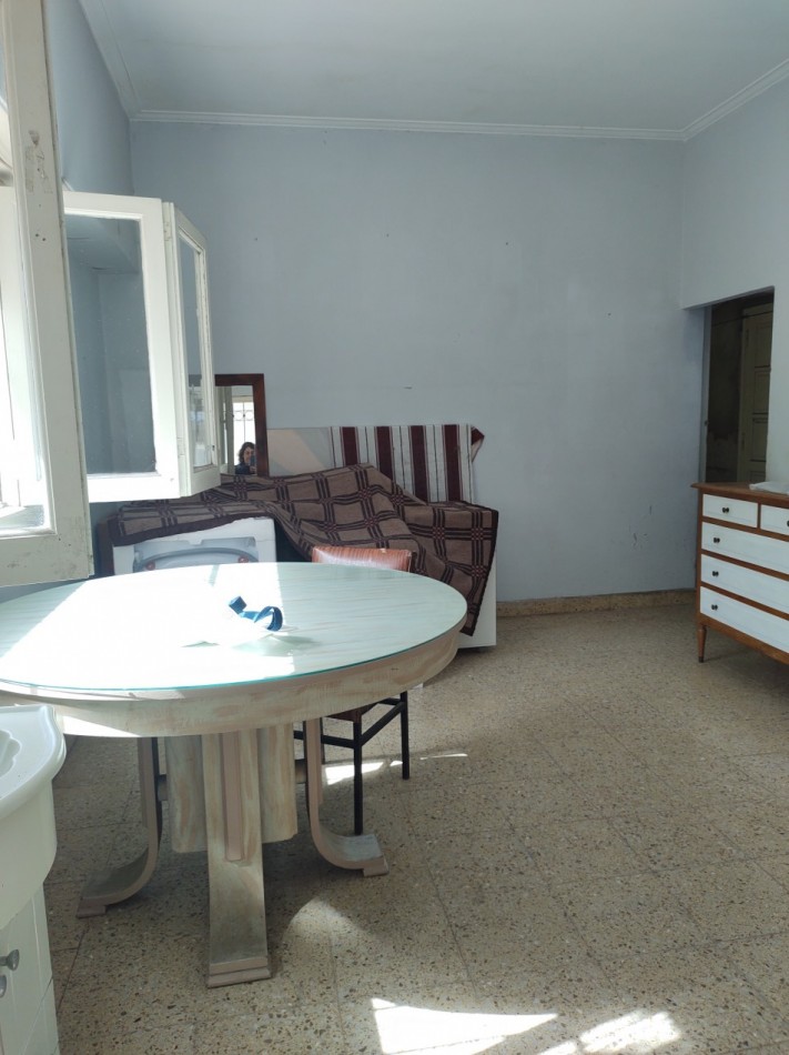 CASA A RECICLAR  4 AMB. VILLA PRIMERA