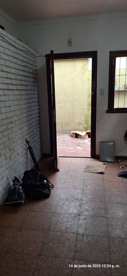 PH  PB 3 AMBIENTES BARRIO LAS AVENIDAS