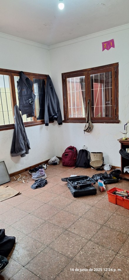 PH  PB 3 AMBIENTES BARRIO LAS AVENIDAS