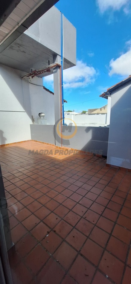 DEPARTAMENTO 5 AMBIENTES NUEVA POMPEYA