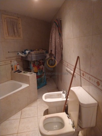 CHALET 6 AMB. CONSTITUCION