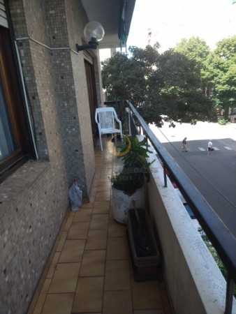 OPORTUNIDAD PISO 6 AMB ZONA CENTRO