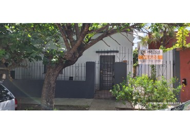 CASA 4 AMB. BARRIO LOS ANDES