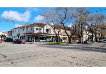 LOCAL C/ FONDO DE COMERCIO PANADERIA
